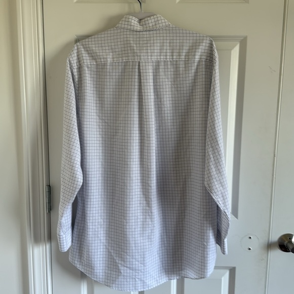 Jos. A Bank Traveler's Collection Tailored Fit Size 17-34 100% Cotton - Picture 6 of 8